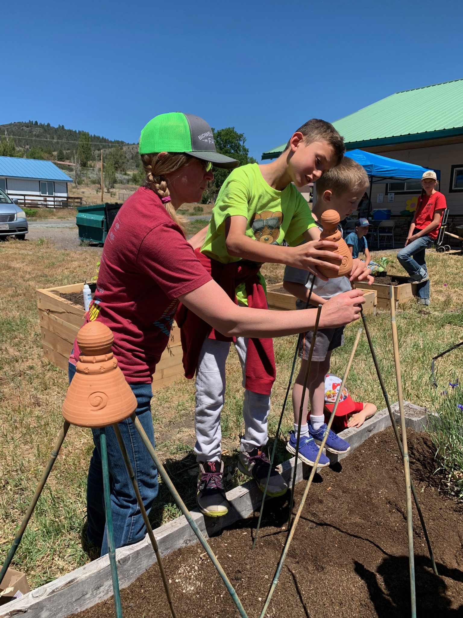 Advancing Modoc McConnell Foundation   Am Page Gardening 1536x2048 